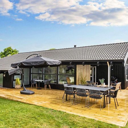 8 Person Holiday Home In Bindslev Exterior foto